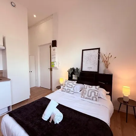 Apartment Miribel 2 - - Jean Mace *